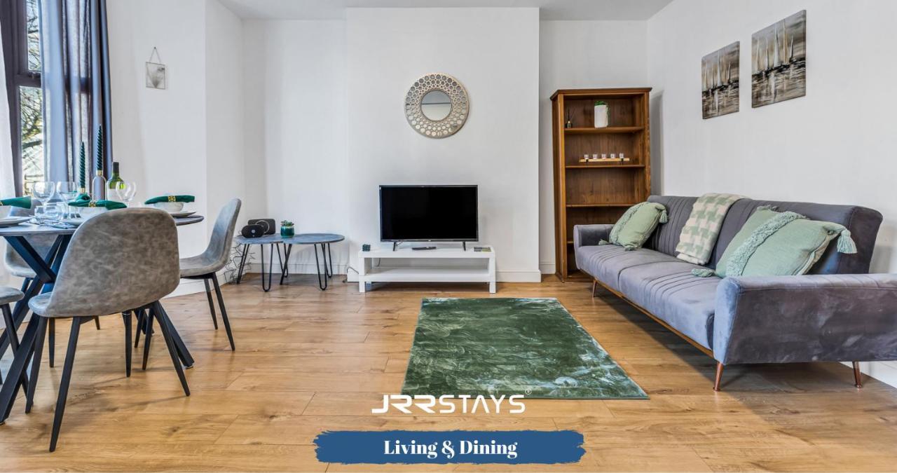 Cardiff Stylish 2 Bedroom Sleeps 6 Wi-Fi - Jrr Stays ภายนอก รูปภาพ